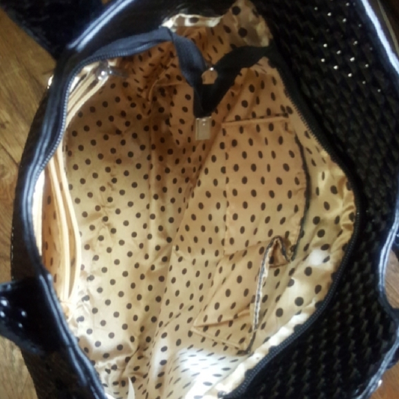 Handbag - Picture 7 of 15